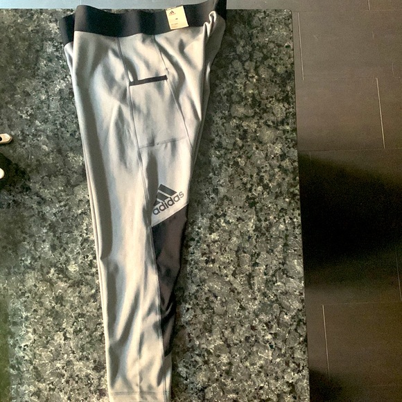 Adidas new w tags mid rise 7/8 tights with 2 in wide elastic waistband - Picture 1 of 5